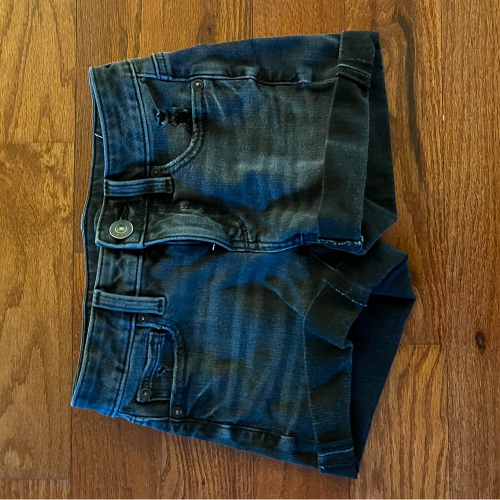 Black American Eagle shorts